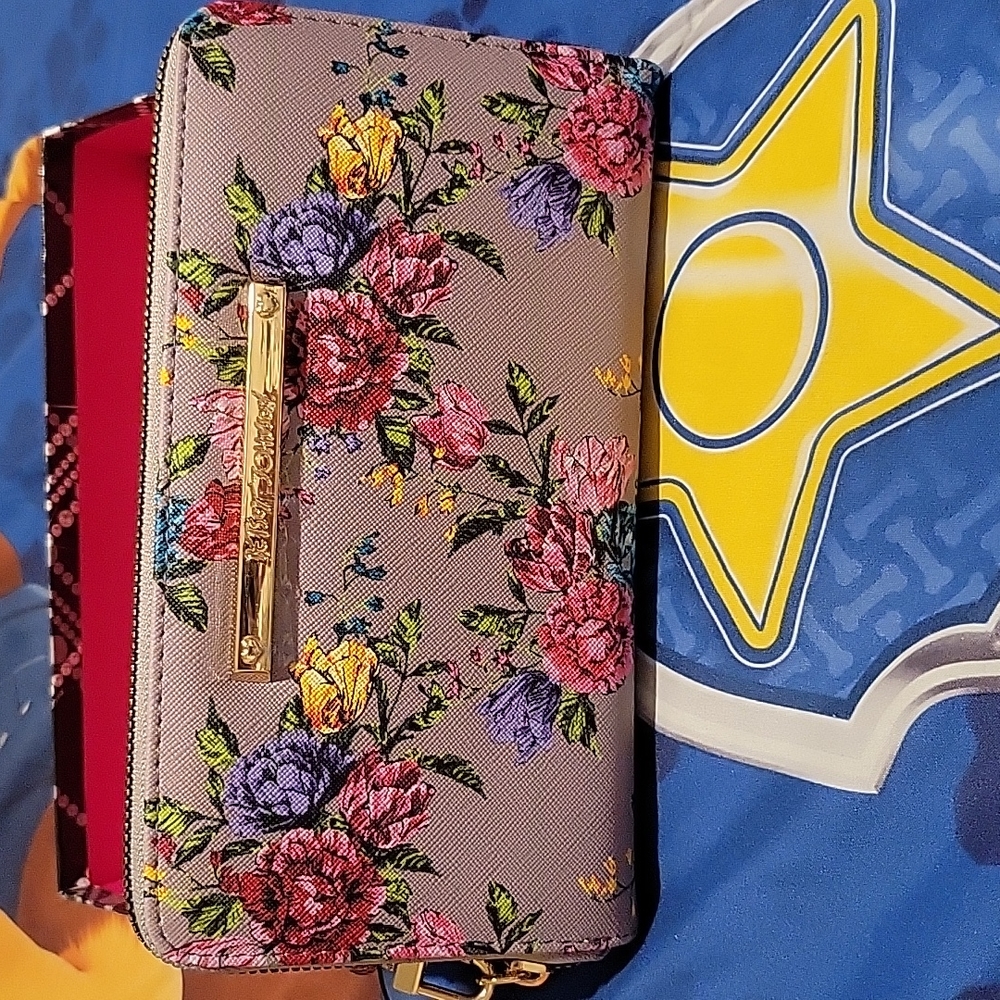 GRAY - Picture 2 of 4